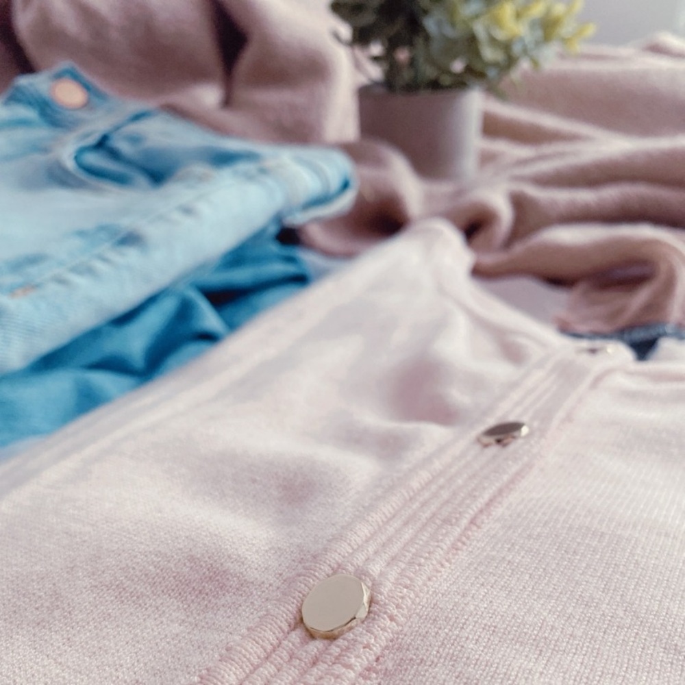 White House Black Market Pink Cardigan - Picture 2 of 16